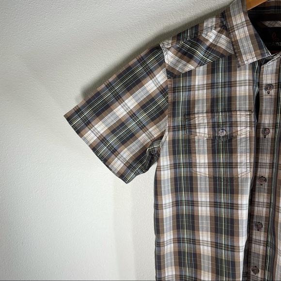 prAna Short Sleeve Button Down Shirt in Large - Picture 4 of 13